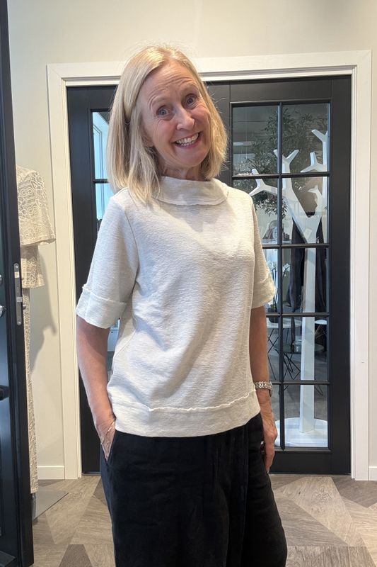 4070 By Basics merinoull ny modell med kort arm