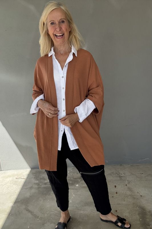 8018 cardigan extra wide